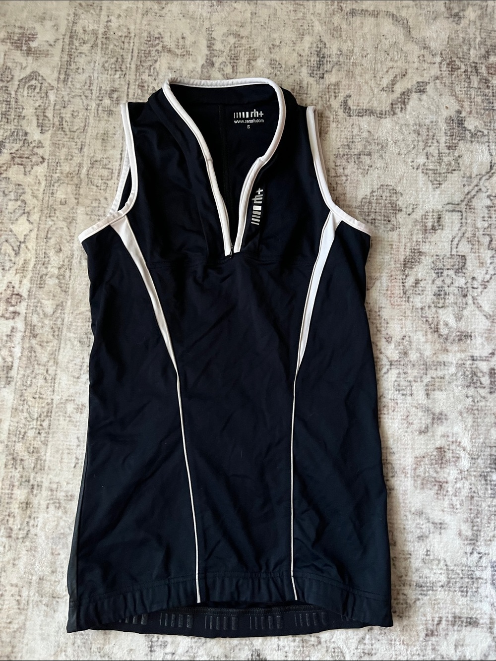 rh+ (ZeroRH+) Women’s Sleeveless Cycling Jersey – Size Small